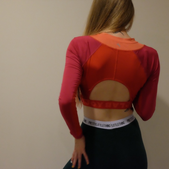 💕✨Joy Lab Long Sleeve Cropped Top - Picture 3 of 8